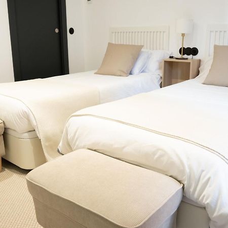 Apartamentos Mlc Ciudad De Linares リナーレス エクステリア 写真