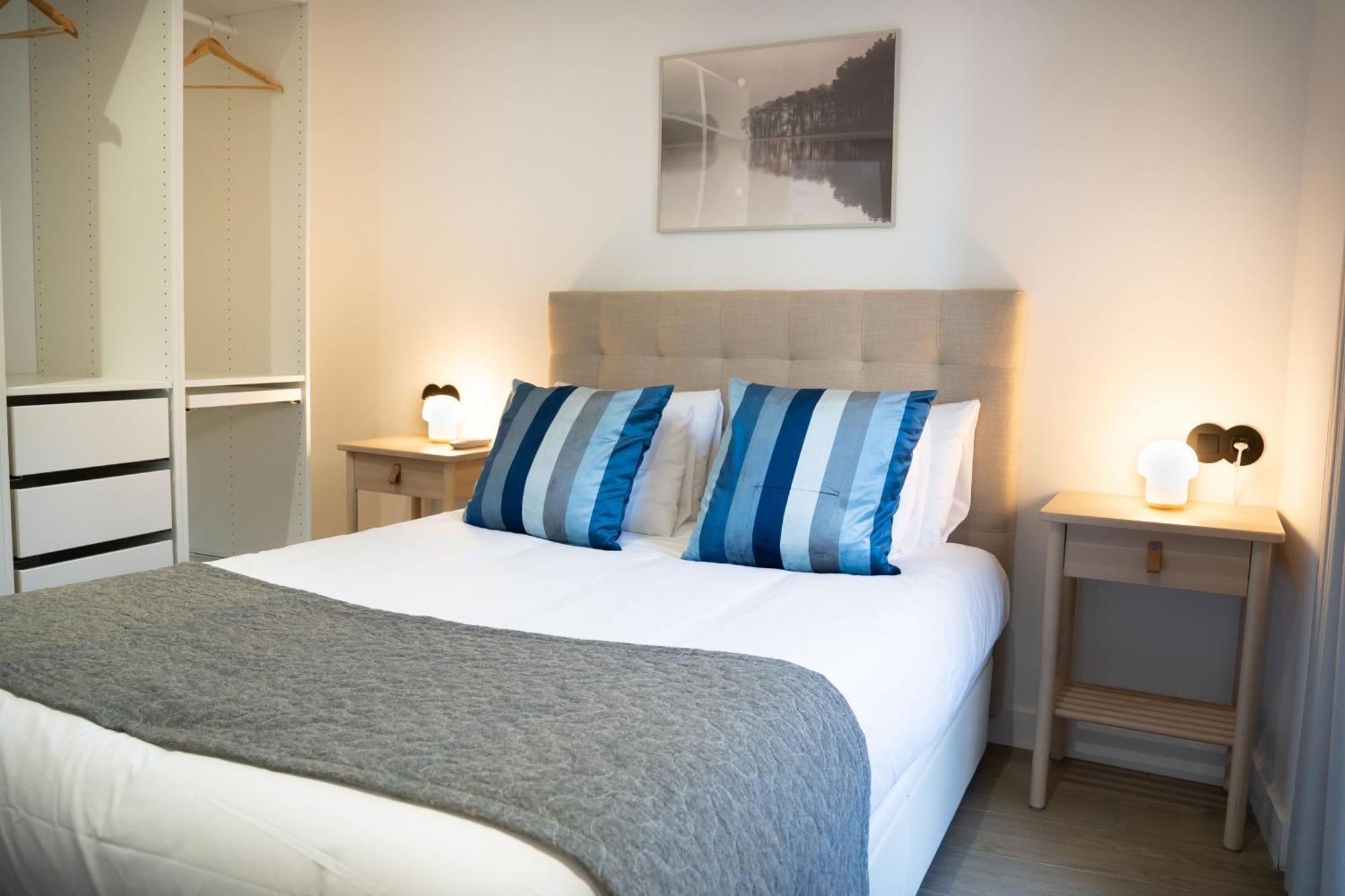 Apartamentos Mlc Ciudad De Linares リナーレス エクステリア 写真