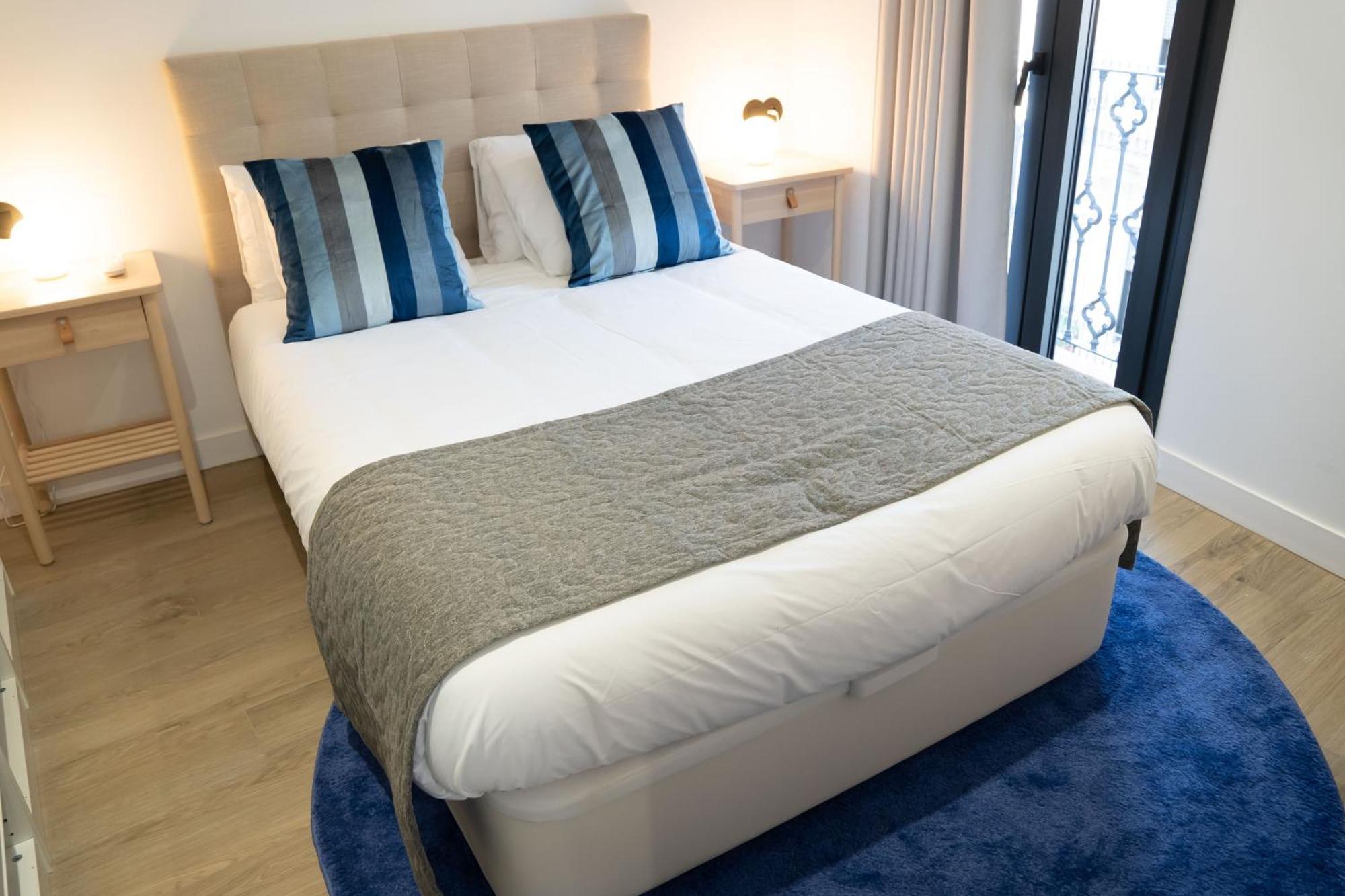 Apartamentos Mlc Ciudad De Linares リナーレス エクステリア 写真