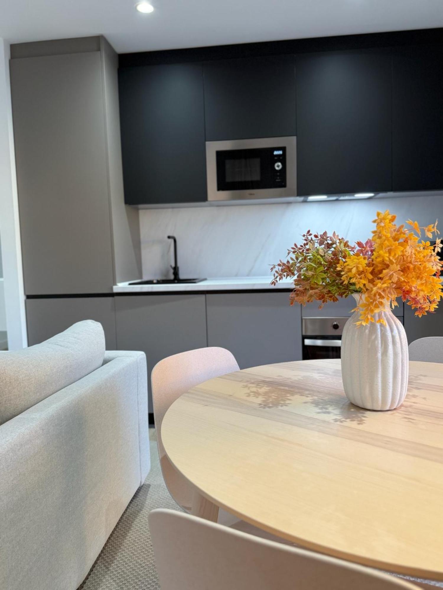 Apartamentos Mlc Ciudad De Linares リナーレス エクステリア 写真