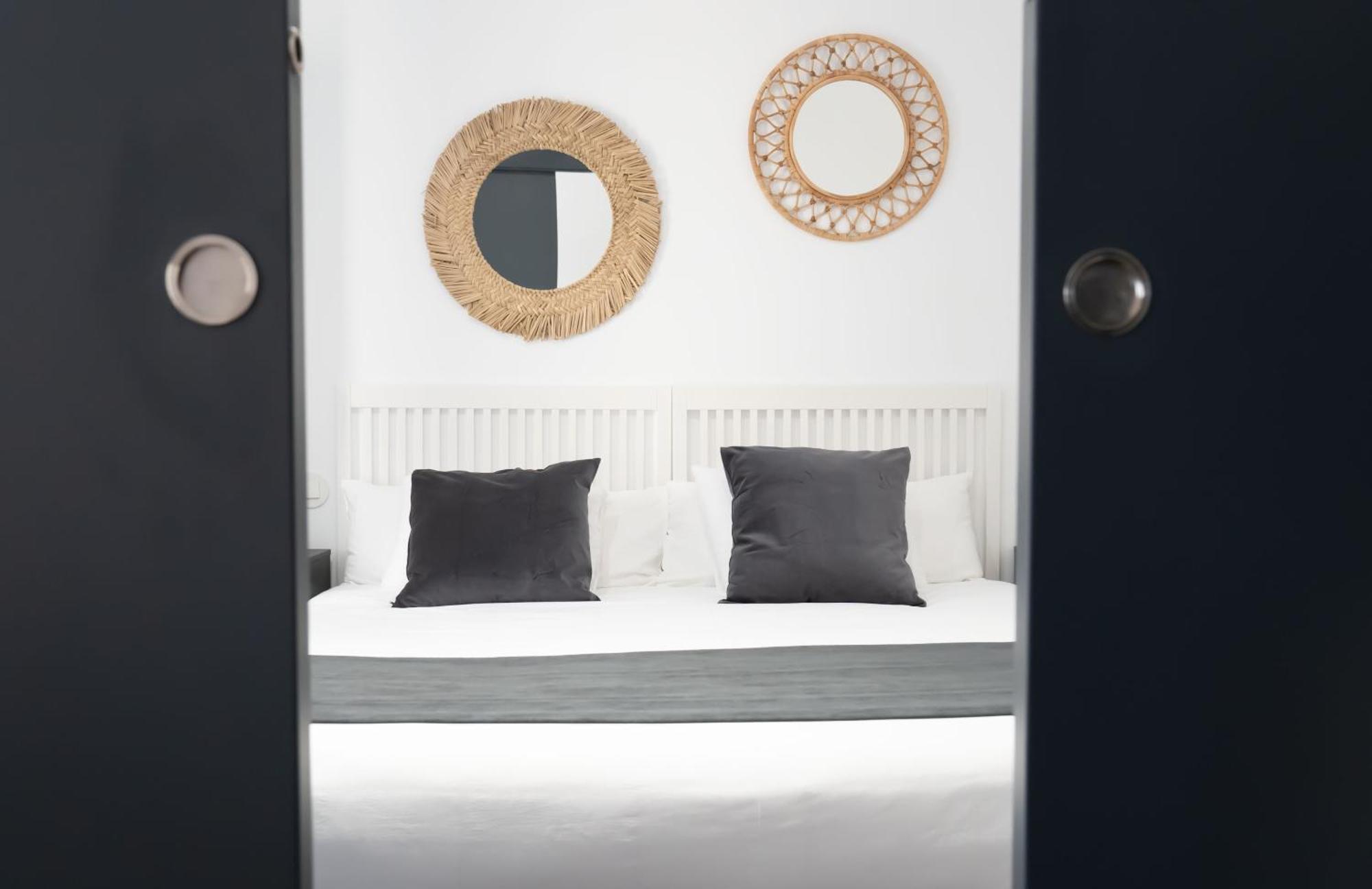 Apartamentos Mlc Ciudad De Linares リナーレス エクステリア 写真