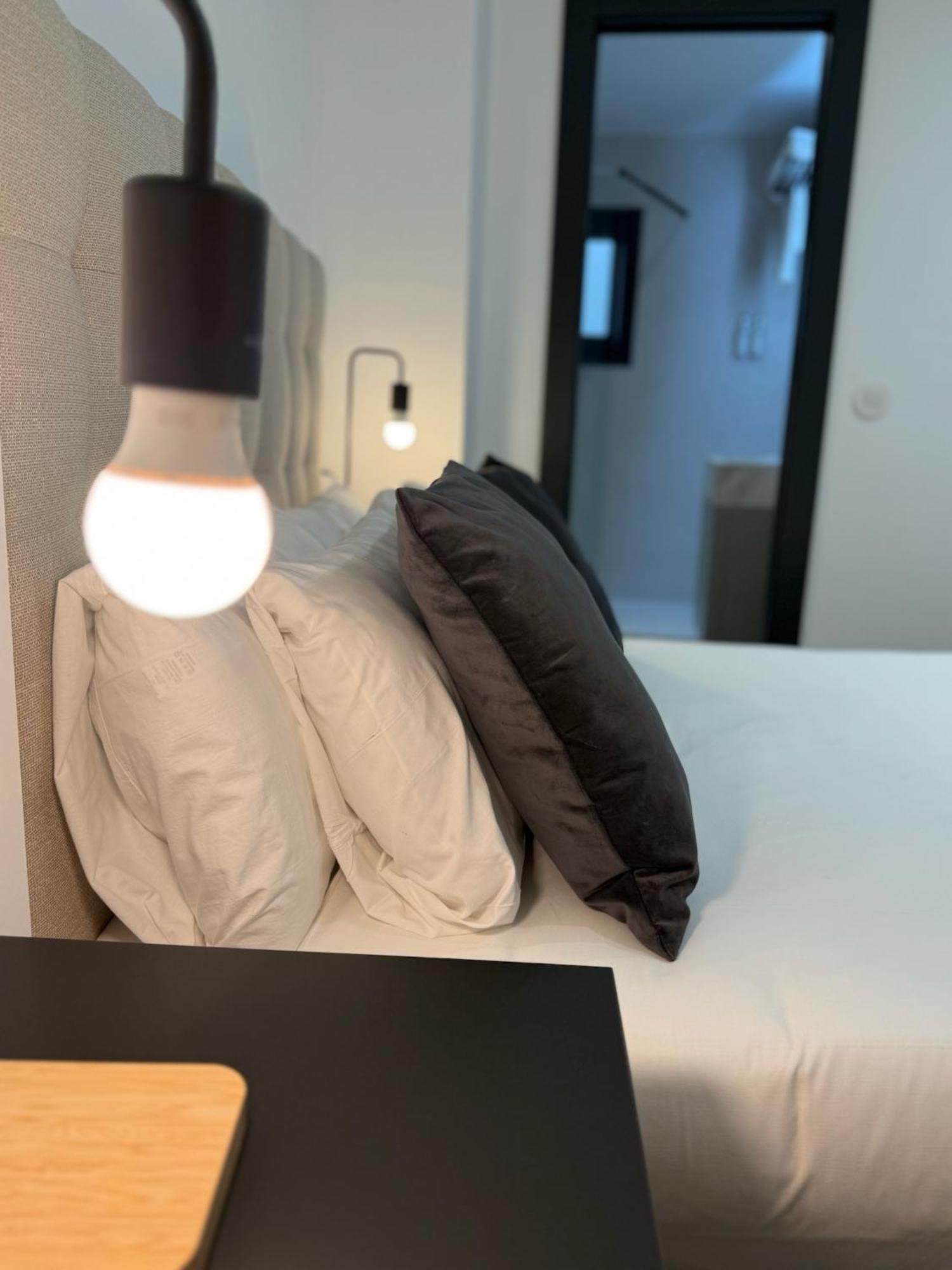 Apartamentos Mlc Ciudad De Linares リナーレス エクステリア 写真